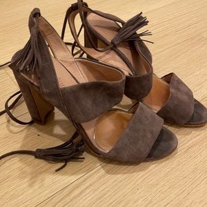 Madewell lavender suede tassel tie heels 6
